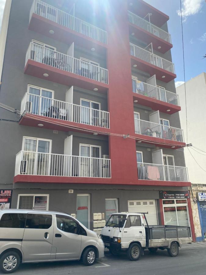 Msida Suites Luaran gambar