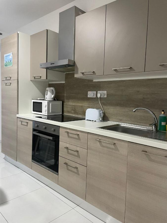 Msida Suites Luaran gambar