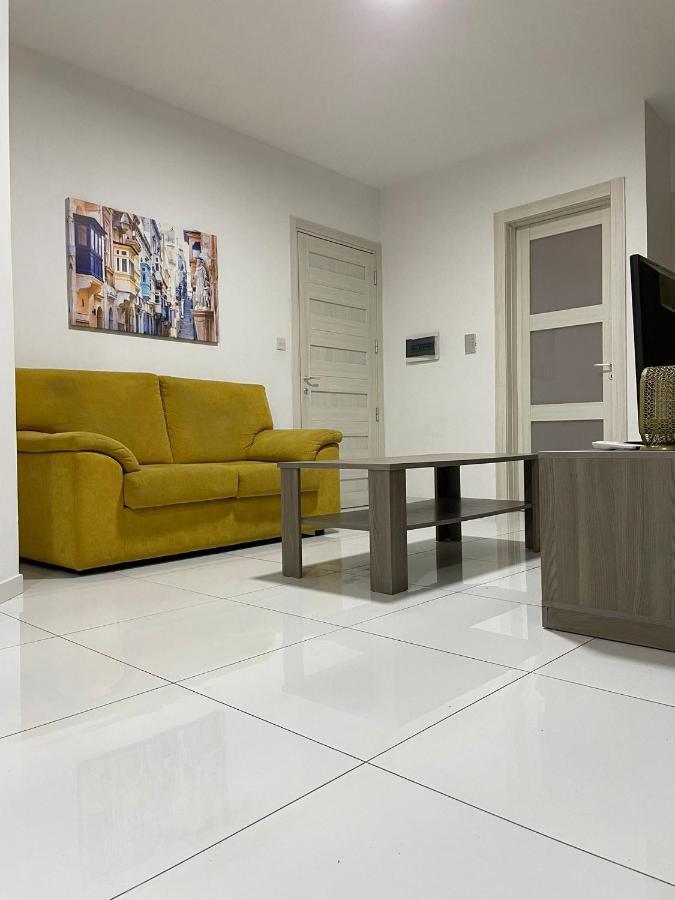 Msida Suites Luaran gambar