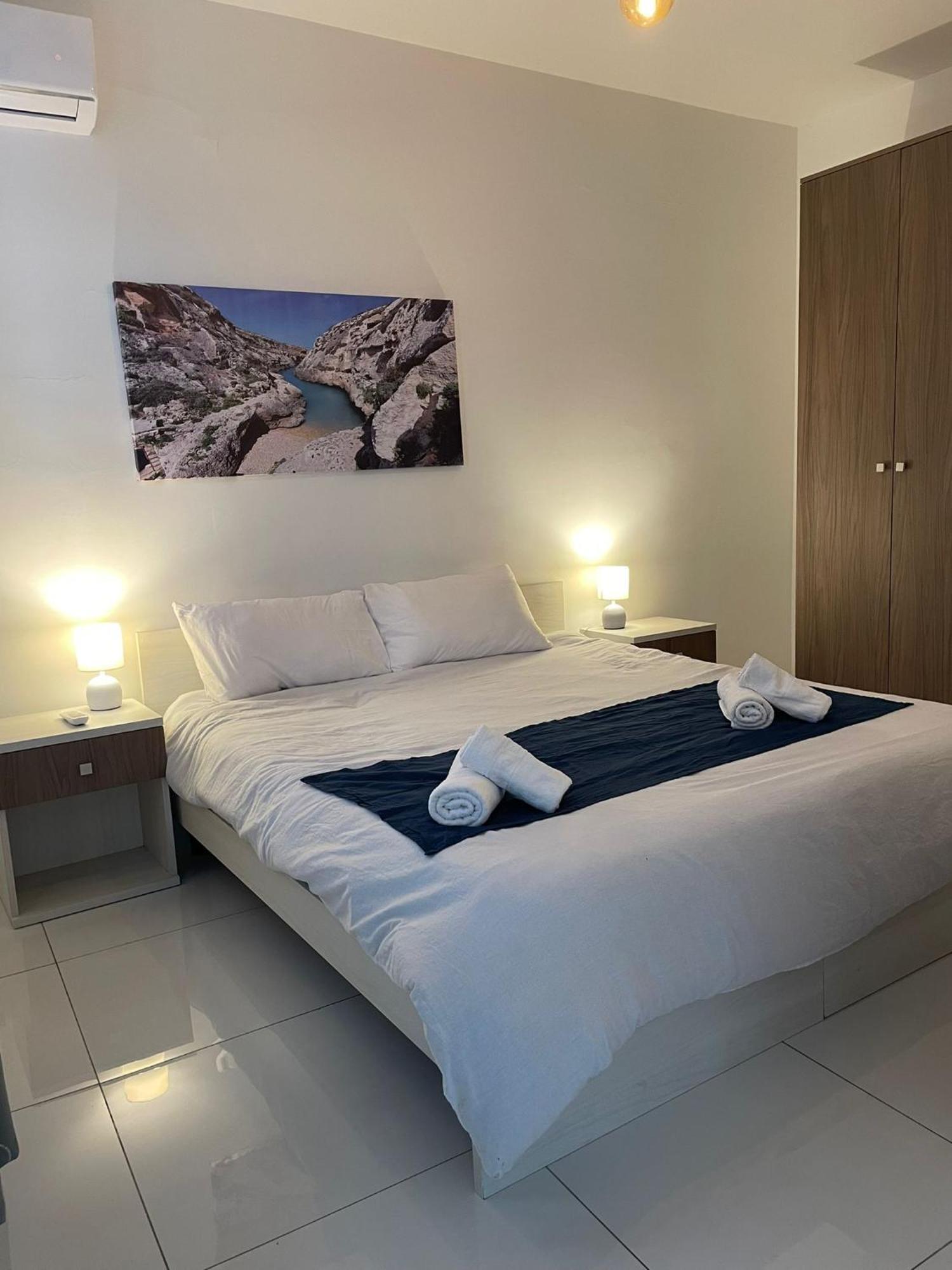 Msida Suites Luaran gambar