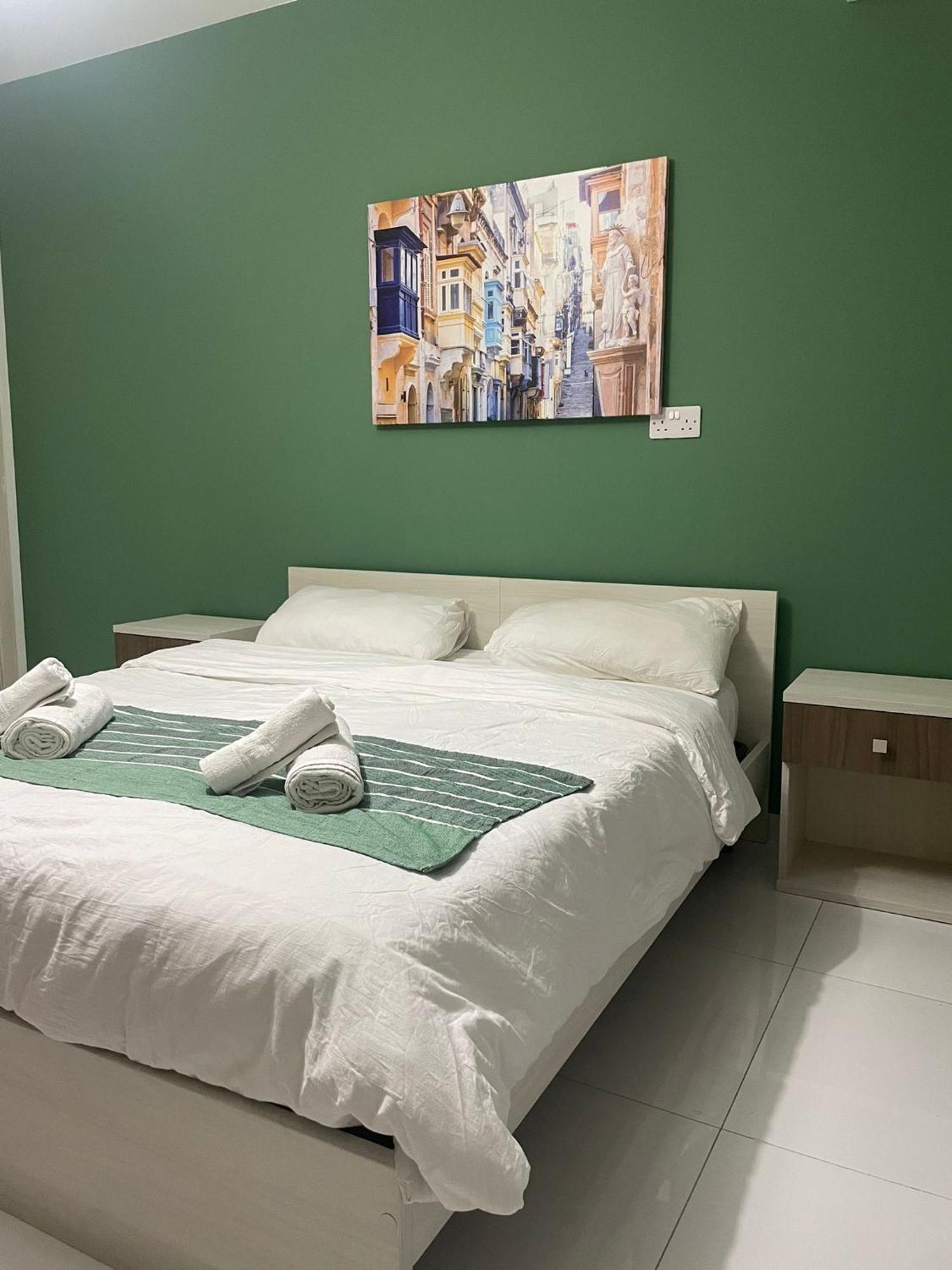 Msida Suites Luaran gambar