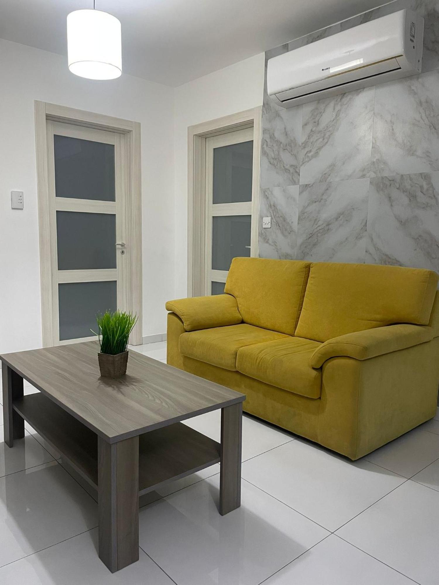 Msida Suites Luaran gambar