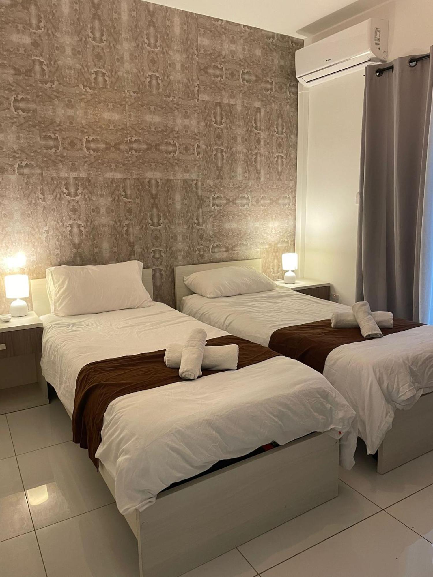 Msida Suites Luaran gambar